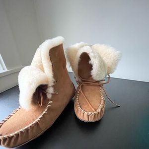 Lined Slippers - Like New!